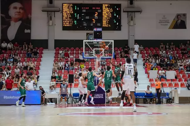 Aliağa Petkimspor, Darüşşafaka Lassa'yı 108-85 Yenerek Sezona Galibiyetle Başladı