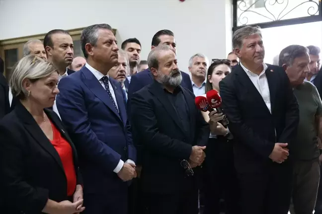 CHP Genel Başkanı Özel, İskenderun'da 