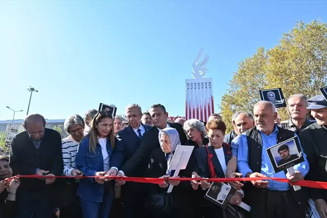 Özgür Özel: '10 Ekim Katliamı Aydınlandığında Türkiye'de Çok Şey Aydınlanacak'