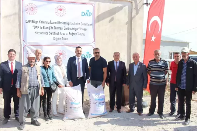 Elazığ'da 234 Üreticiye 125 Ton Tohum Dağıtıldı