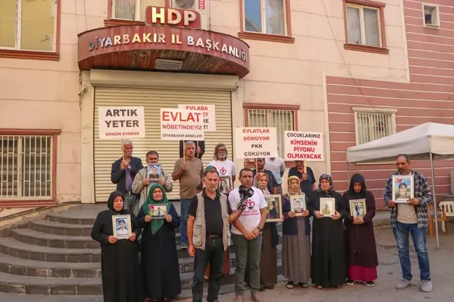 Diyarbakır Anneleri Sosyal Medya İddialarına Tepki Gösterdi