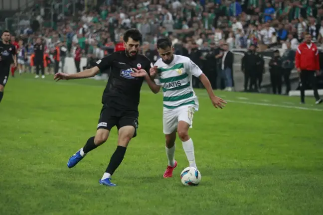 Bursaspor Kahramanmaraşspor'u 3-0 Mağlup Etti