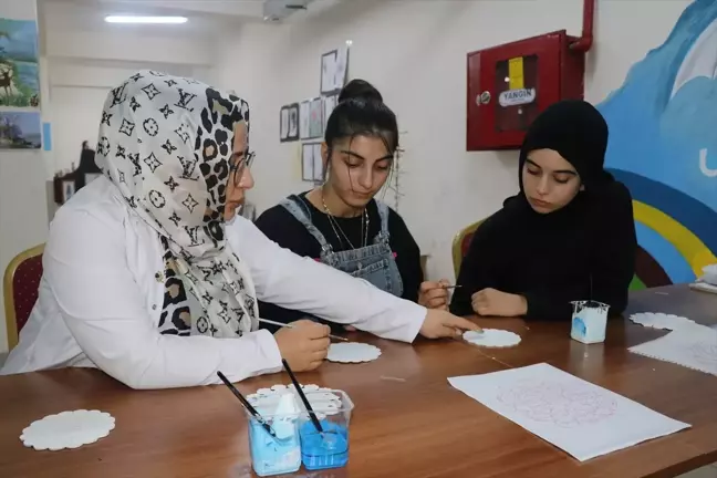 Kalemkar Okullar Projesi ile Kalem İşi Sanatı Yeniden Hayat Buluyor