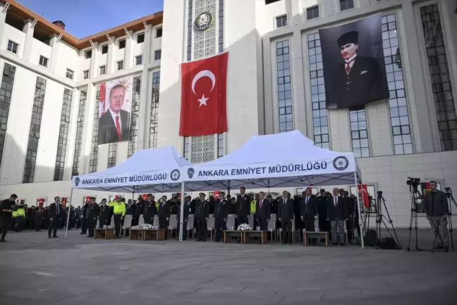 Ankara'da Emniyet ve Jandarma için 380 Yeni Araç Törenle Teslim Edildi