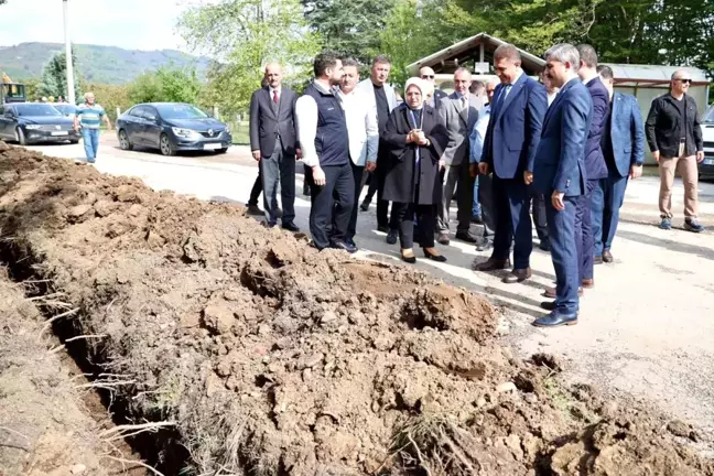 Düzce'de Kiraztarla Köyü'nde İçme Suyu Şebeke Hattı Çalışmaları Devam Ediyor