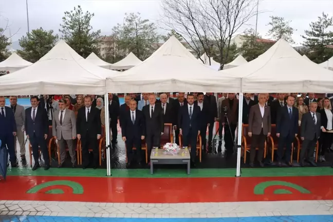 Karabük'te Bilim Şenlikleri Açıldı