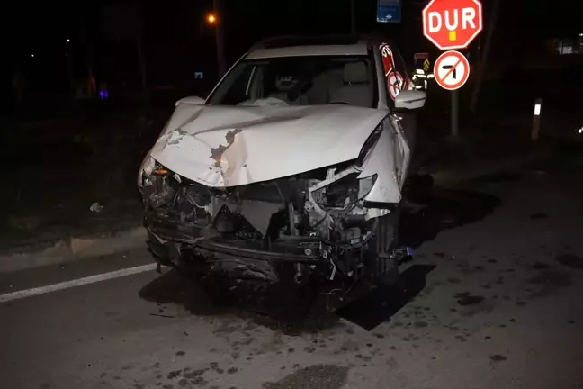 Amasya'da 3 Araçlı Trafik Kazası: 5 Yaralı