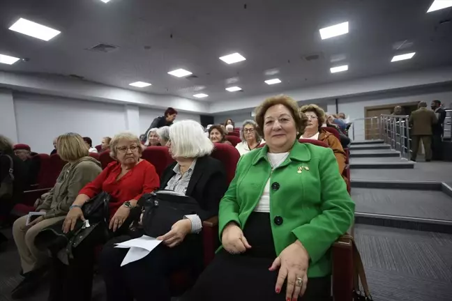 ÇOMÜ'den 60 Yaş Üstü Bireyler için Tazelenme Üniversitesi Programı