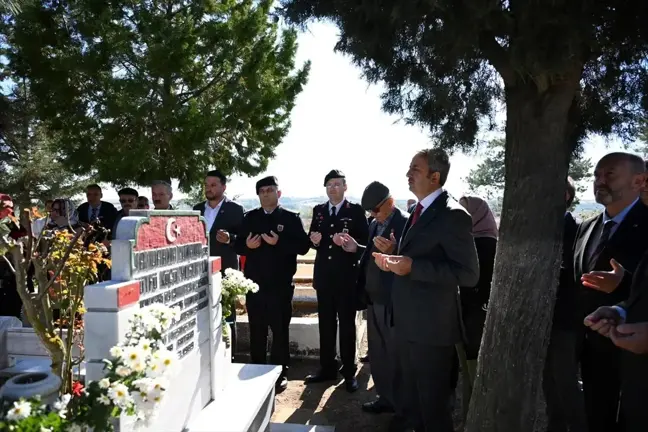 Edirneli şehit Küçükyoğurtlu kabri başında anıldı