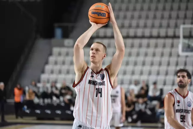 Manisa Basket, Peristeri'yi Mağlup Ederek 3. Galibiyetini Aldı