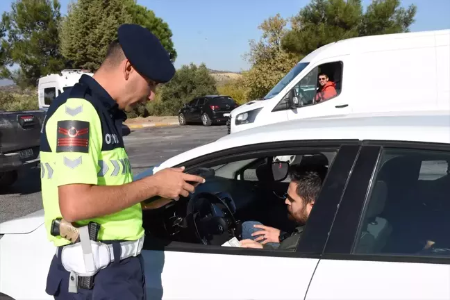 Aydın'da Otoyolda Trafik Denetimi Yapıldı