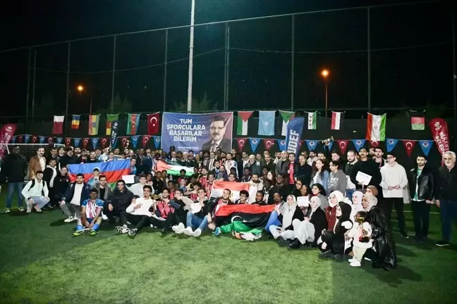 Uluslararası Gençler Futbol Turnuvası'nda Mısırlı Öğrenciler Şampiyon Oldu