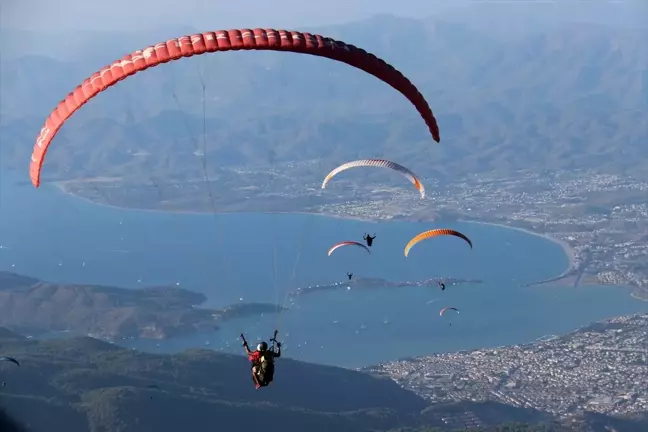 24. Uluslararası Ölüdeniz Hava Oyunları Festivali Heyecan Verici Gösterilerle Devam Ediyor