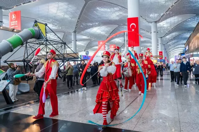 İstanbul Havalimanı'nda Cumhuriyetin 101. Yılı Coşkuyla Kutlanıyor