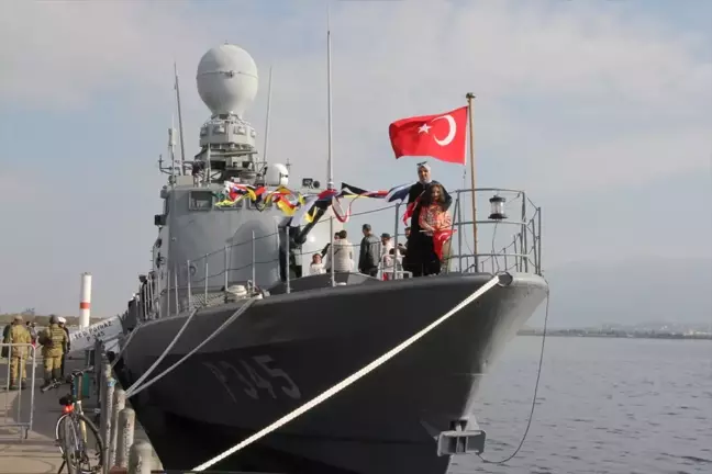 TCG Poyraz Hücumbotu Cumhuriyet Bayramı İçin Ziyarete Açıldı