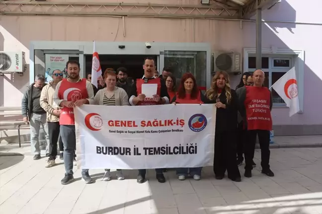 Burdur'da Aile Hekimleri 3 Günlük İş Bırakma Eylemi Başlattı