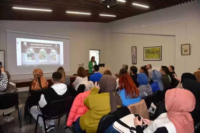 İslam Bahçeleri ve Anadolu Kültürü Üzerine Konferans Düzenlendi