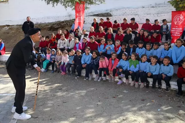 Uşak'taki Kültür Rotası Projesi ile 3 Bin Öğrenci Sanatla Buluştu