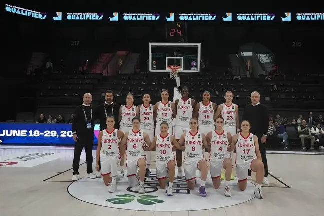 A Milli Kadın Basketbol Takımı Romanya'yı Farkla Yendi