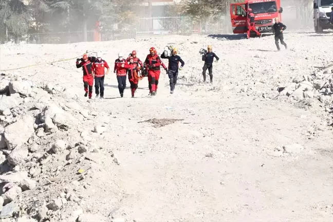 Burdur'da Afet Tatbikatı Gerçekleştirildi