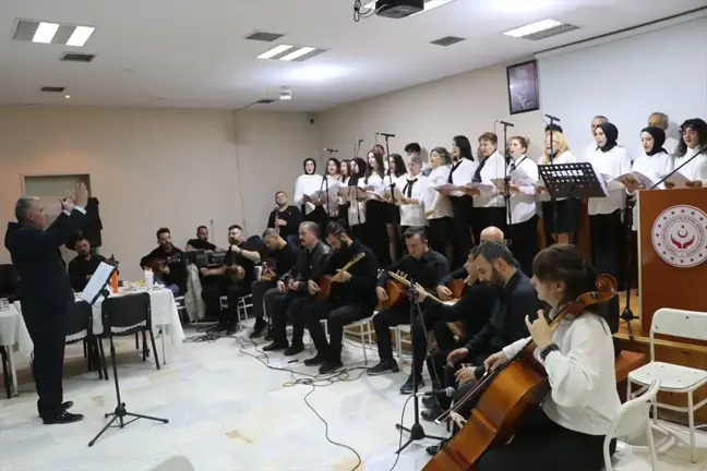 Havza'da Türk Halk Müziği Korosu İlk Konserini Verdi