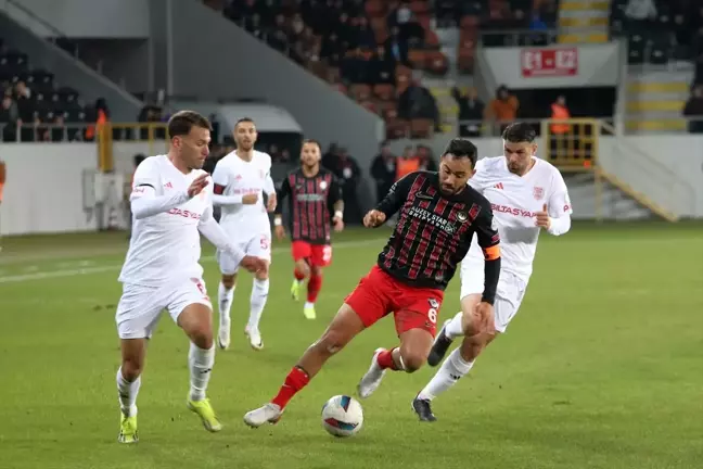 Ahlatcı Çorum FK, Pendikspor'u 1-0 Yenerek Üst Sıralara Tırmandı