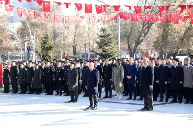 Atatürk'ün 86. Ölüm Yıl Dönümü Ağrı'da Anma Töreniyle Kutlandı