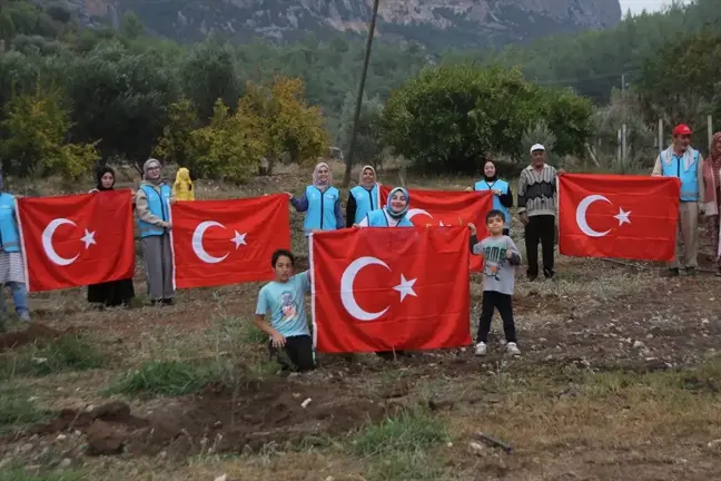 TDV Öğrencilerinden Yangın Zedelerine Fidan Desteği