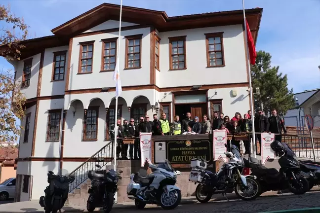 Atatürk'ün Havza Atatürk Evi Ziyaretçi Akınına Uğradı