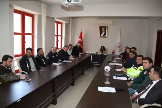 Giresun'un Yağlıdere ilçesinde Bağımlılıkla Mücadele Toplantısı