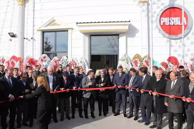 Erzurum'da Pusula Gazetesi'nin Yeni Hizmet Binası Açıldı