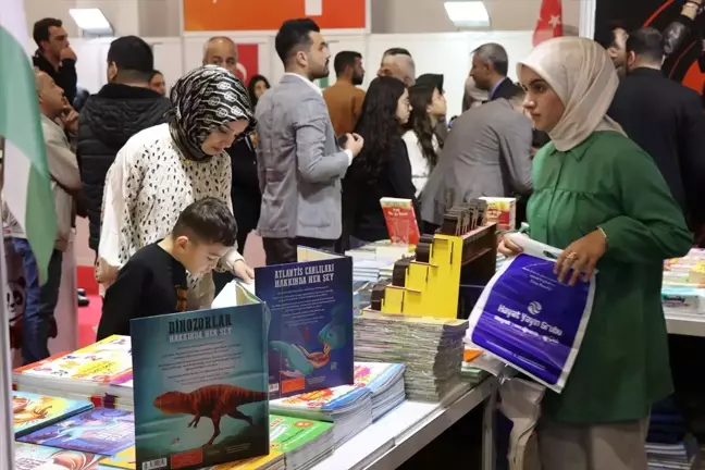 Elazığ'da 5. Kitap Fuarı Coşkuyla Açıldı