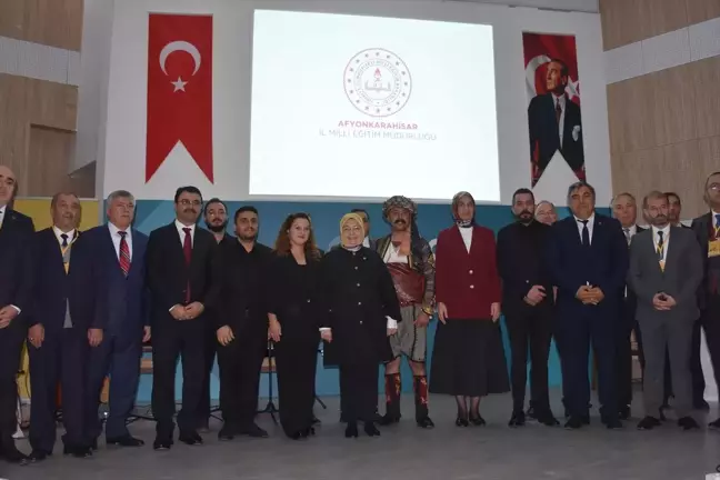 Öğretmenlerin Rolü ve Gelişimi Üzerine Önemli Vurgular Yapıldı