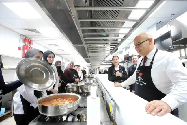 Ağrı'da Yöresel Lezzetler Aileler Buluşuyor Yarışması Düzenlendi