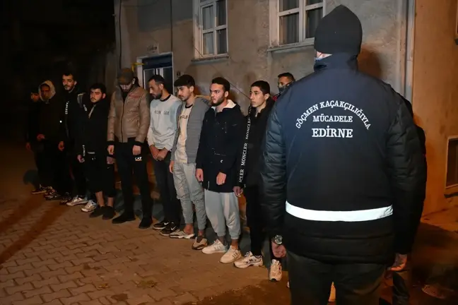 Edirne'de 13 Düzensiz Göçmen Yakalandı