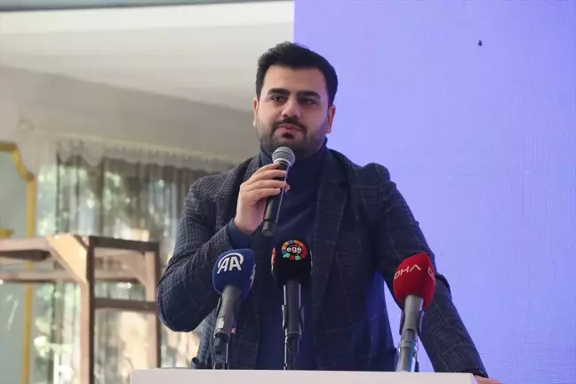 AK Parti'li İnan, partisinin Bornova İlçe Kongresi'nde konuştu Açıklaması