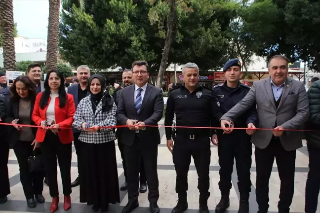 Serik'te Kadına Yönelik Şiddete Karşı Etkinlik Düzenlendi