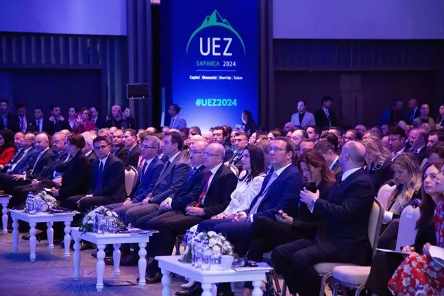 Uludağ Ekonomi Zirvesi, Uluslararası Ekonomi Zirvesi Olarak Sapanca'da Düzenlenecek