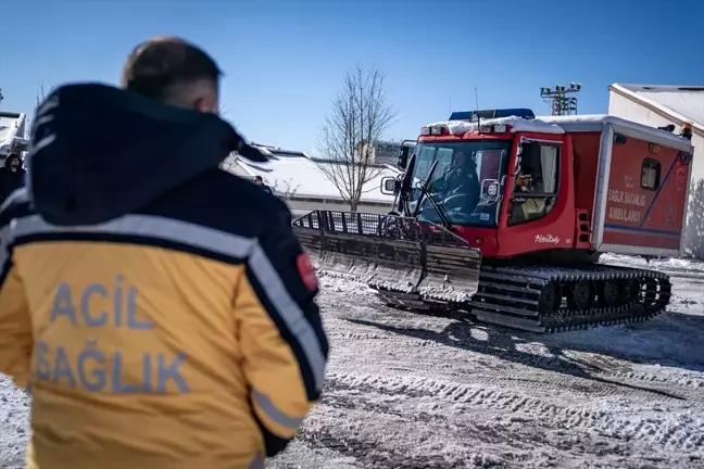 Erzurum'da Acil Sağlık Ekipleri Kış Koşullarında Hizmette