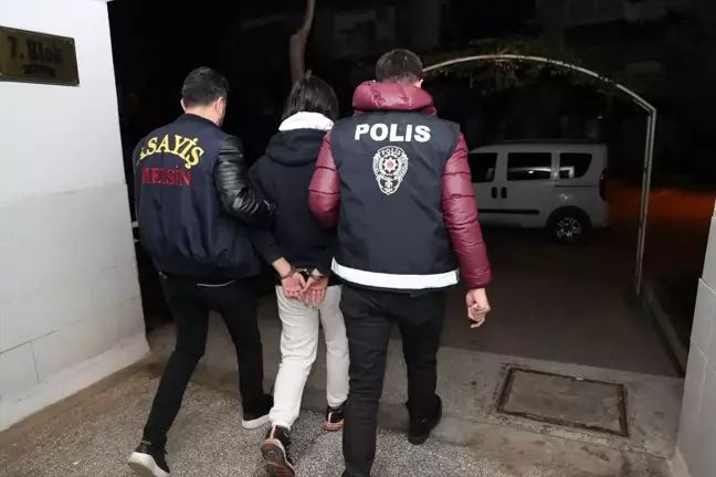 Mersin'de Operasyonda 24 Hükümlü ve 65 Şüpheli Yakalandı