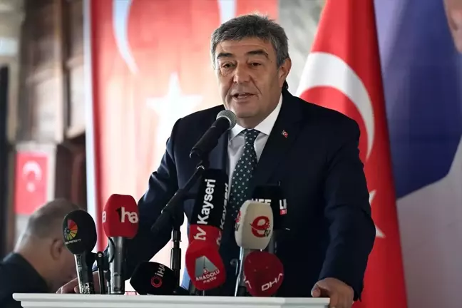 Yusuf Ziya Yılmaz: 