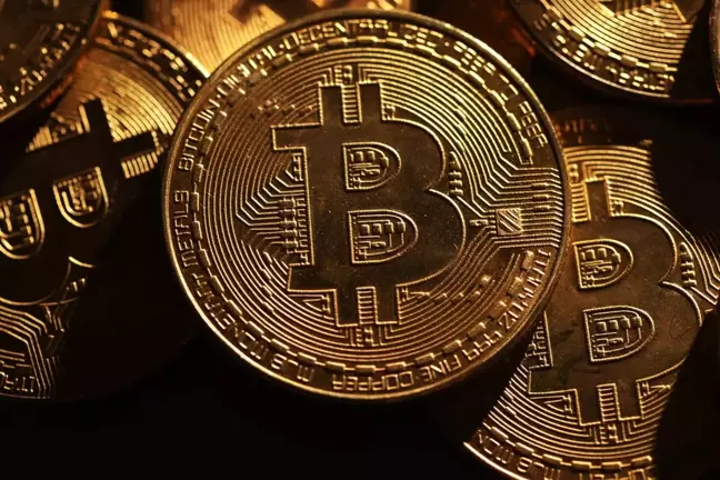 Kripto para borsalarından Bitcoin çekimleri son yılların en düşük seviyesine geriledi