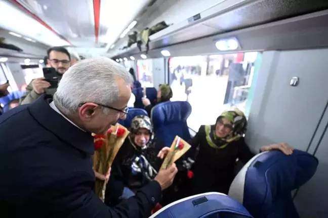 Turistik Tuz Ekspresi, Dünya Engelliler Günü'nde Özel Yolcuları Uğurladı