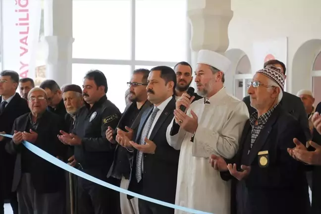 Hatay'da Yeni Bir Camii İbadete Açıldı