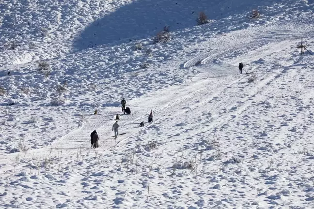 Hazarbaba Kayak Merkezi'nde Kayak Sezonu İçin Heyecan Başladı