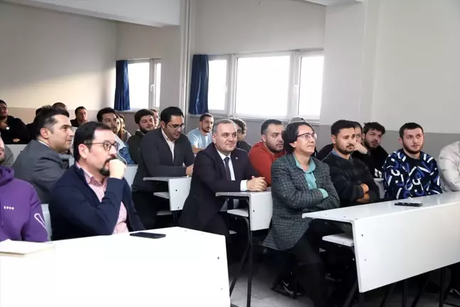 Erciyes Üniversitesi'nde 'Sektör Kampüste' Programı Başladı