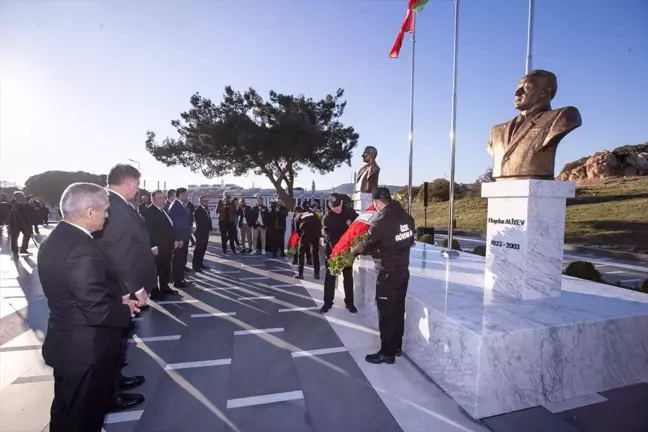 Haydar Aliyev'in Vefatının 21. Yılında İzmir'de Anma Töreni Düzenlendi