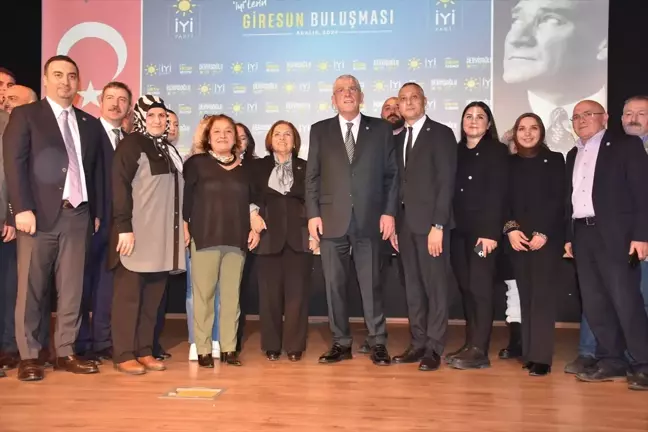 İYİ Parti Genel Başkanı Dervişoğlu'ndan Birlik Mesajı