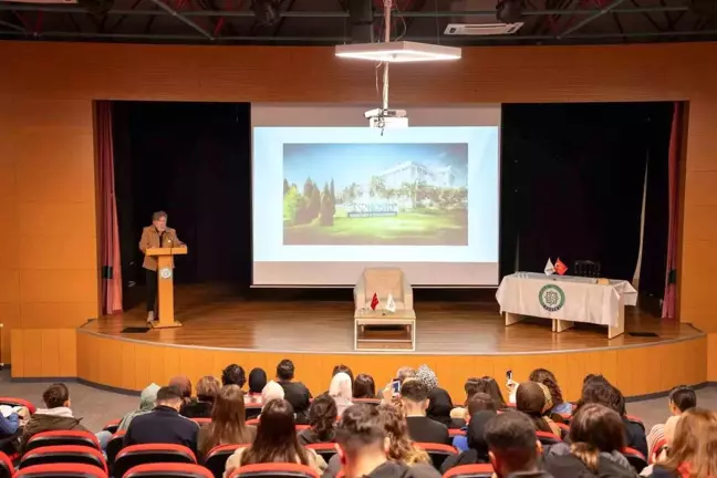 KOSTÜ'de Zihinsel Sağlık Üzerine Söyleşi Gerçekleştirildi