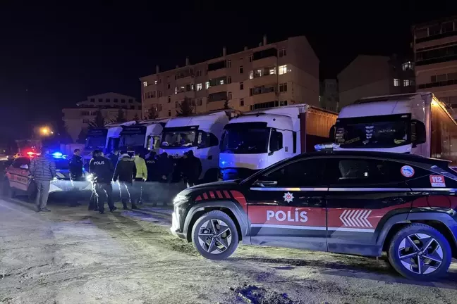 Edirne'de Polise Mukavemet Eden Tır Sürücüleri Gözaltına Alındı